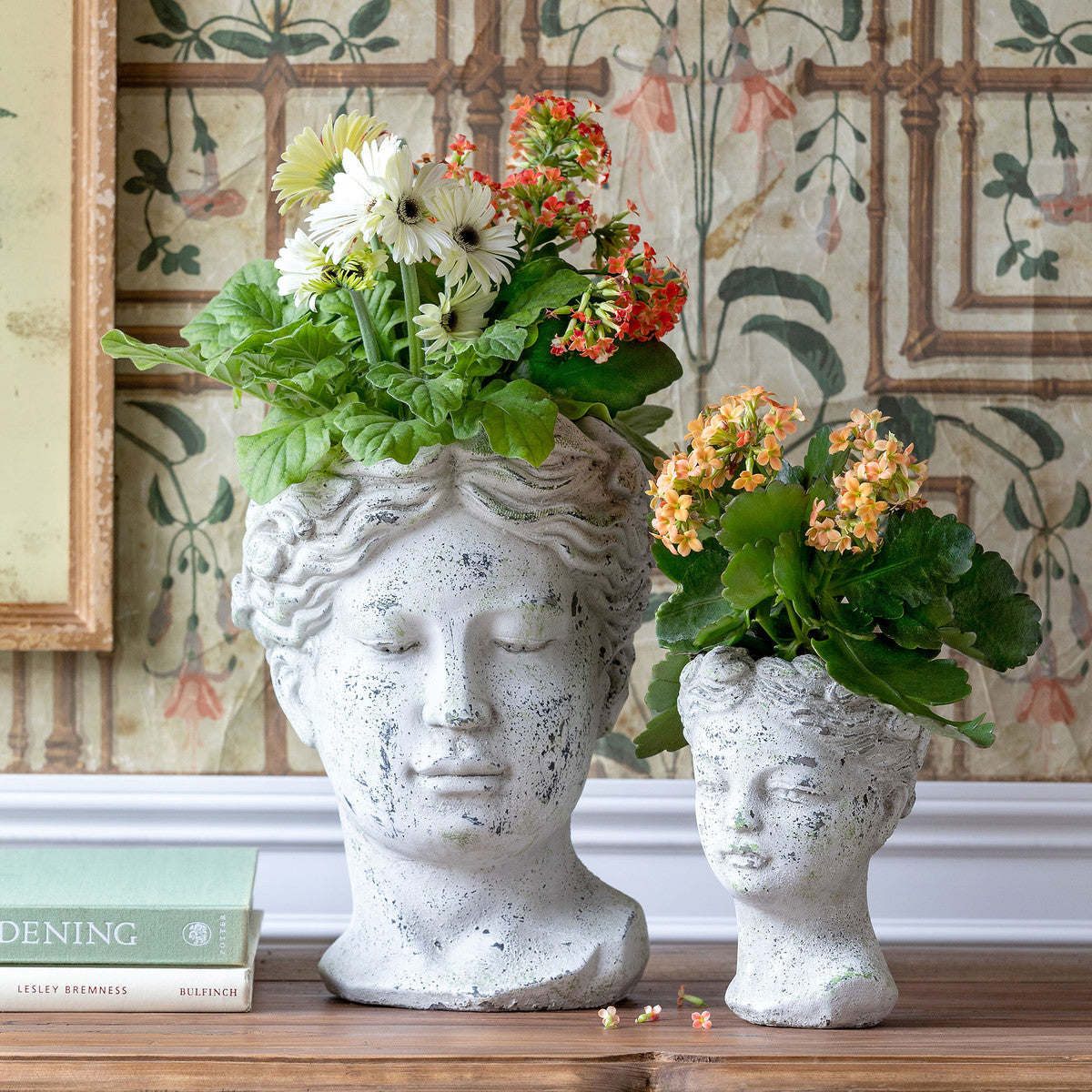 Concrete Bust Planter, Large