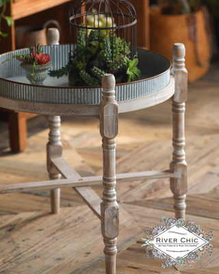 Queen Alexandra Tray Table