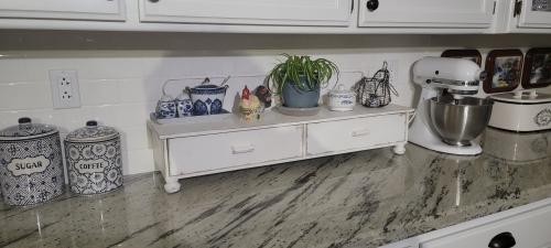 Counter Shelf - Distressed White
