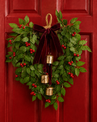Holly Wreath w/ Berry & Bells