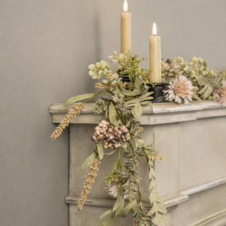 Cream Pom Pom & Foliage Garland - 5'