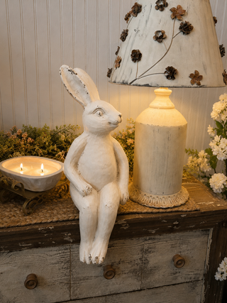 Rabbit Shelf Sitter