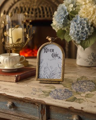 Golden Aviary Arch Frame - 5 x 7
