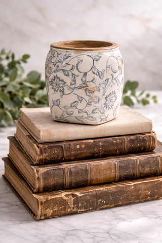 Heirloom Vase - 5"