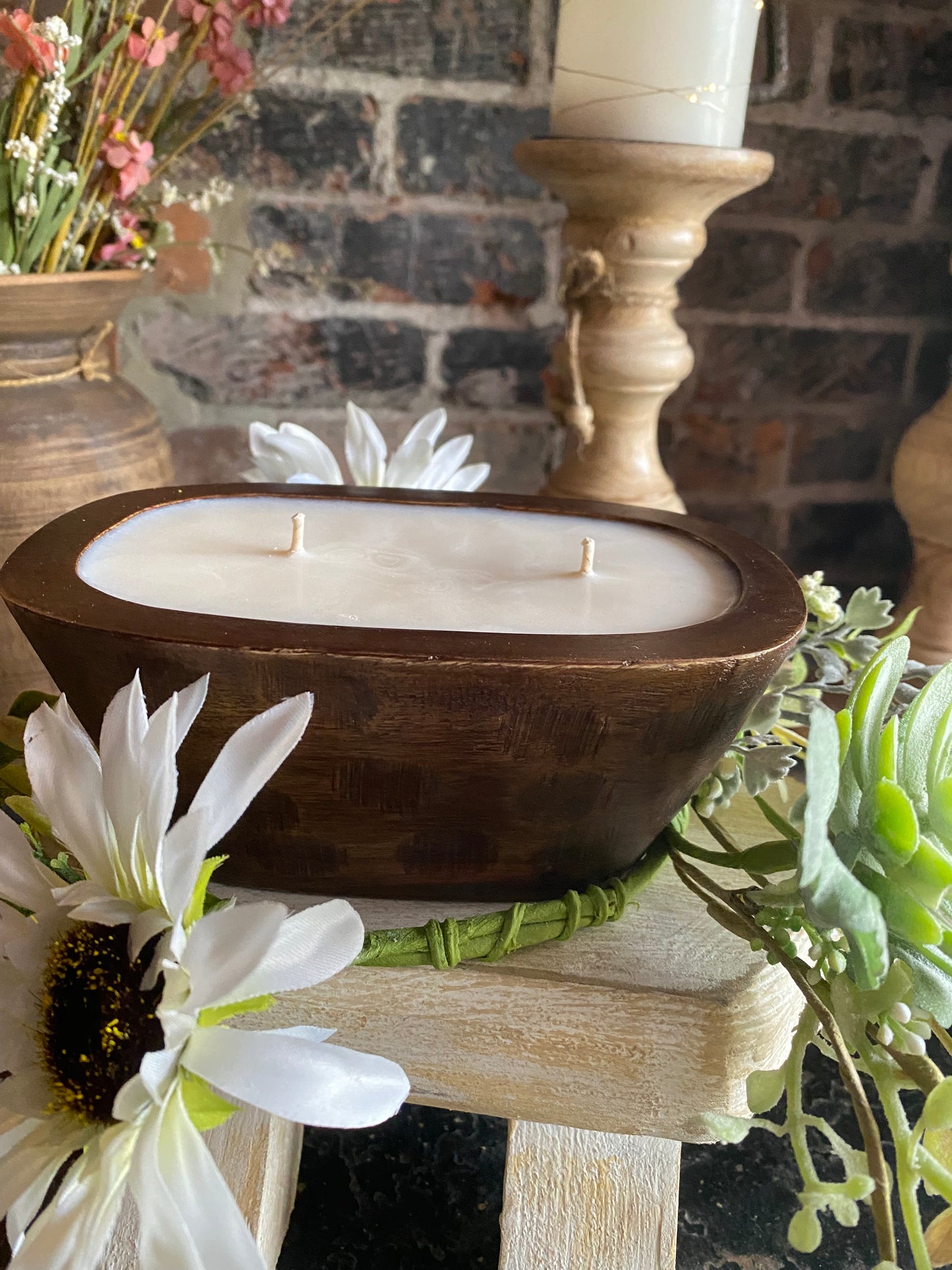 River Chic Candles - 2 Wick Medium Deep - Indy Dough Bowl Candle - Barn Wood Brown
