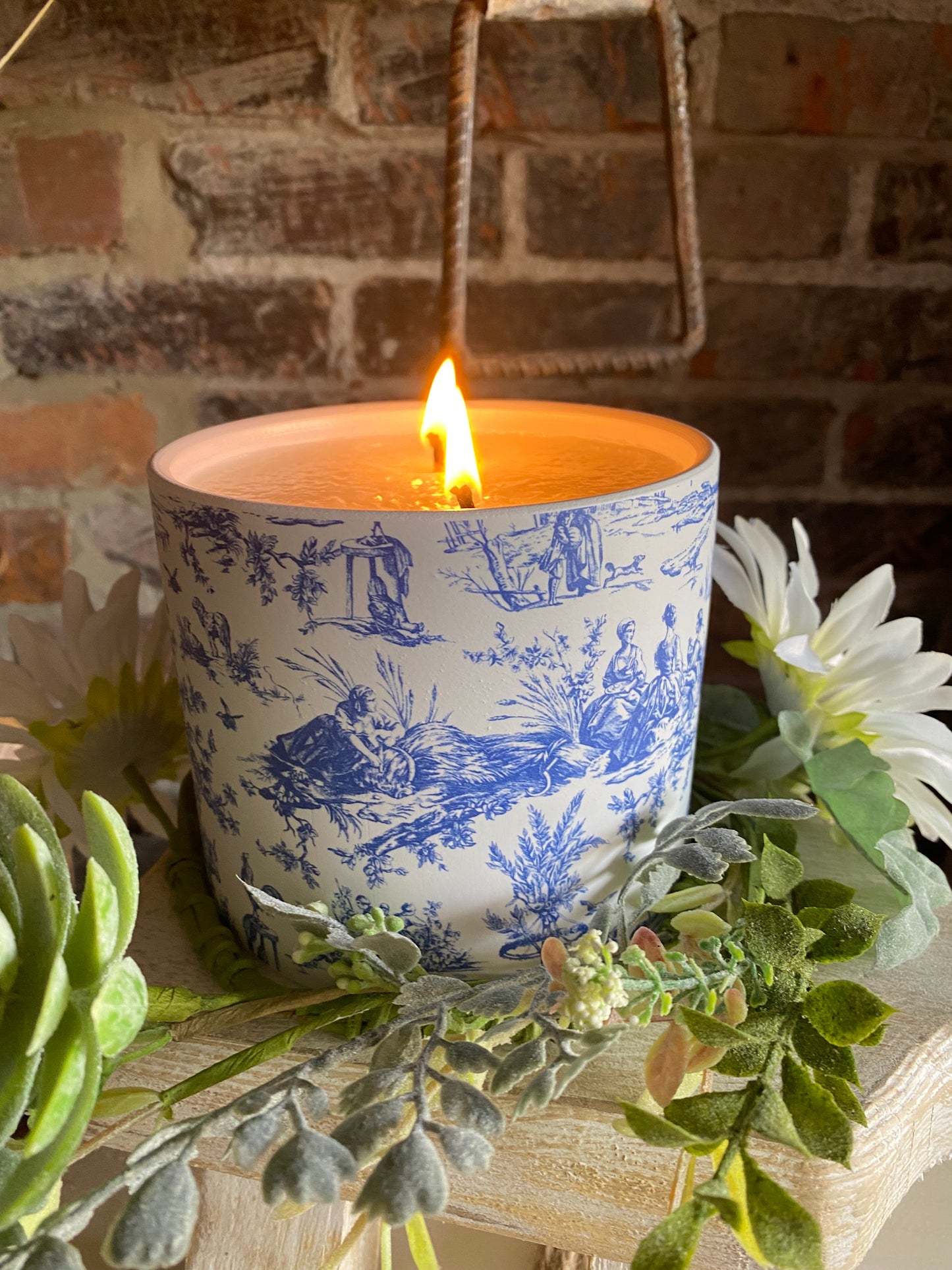 River Chic Candles - Blue Toile Candle