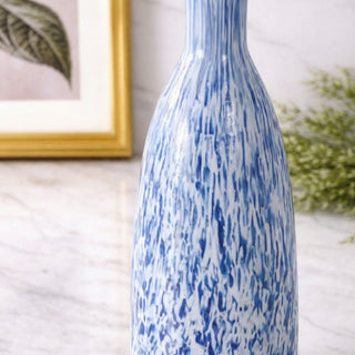 Blue Willow Cottage Vase