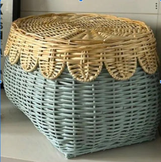 Two Tone Scalloped Basket