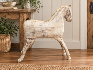 Old World Equestrian Horse - 30"