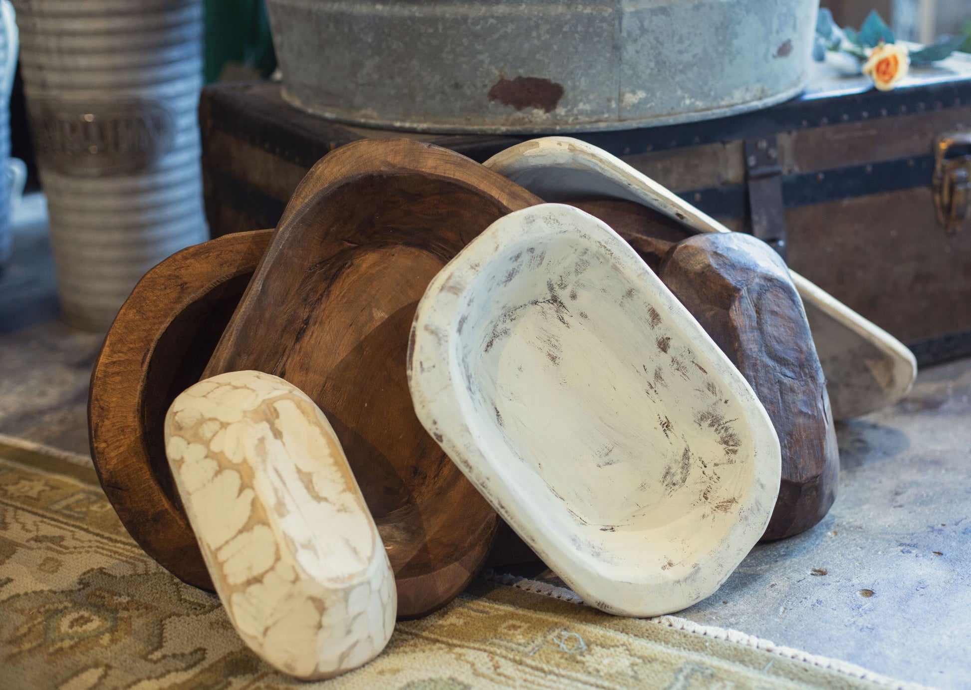 Dough Bowl Candle - Heart shaped, 6 wick - Vanilla Oak / Brown